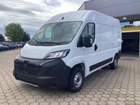 Gebraucht Peugeot Boxer 140 PS (102 kW) 2025 Eis weiß Van