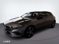 Gebraucht Mercedes A200 Night 163 PS (119 kW) 2026 Metalliclack mountaingrau Coupé