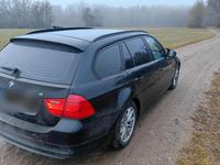 Gebraucht BMW 320 184 PS (135 kW) 2010 Schwarz Limousine