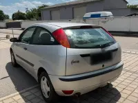 Usata Ford Focus 75 CV (55 kW) 2003 Argento Utilitaria