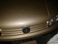 Gebraucht VW Golf IV 70 PS (51 kW) 2003 Gold Kleinwagen