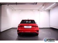 Gebraucht Audi A3 S-Line 200 PS (147 kW) 2022 Rot / tangorot (metallic) Limousine