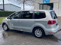 Gebraucht VW Sharan 140 PS (102 kW) 2014 Silber Van / Kleinbus