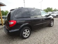 Usado Chrysler Voyager 143 CV (105 kW) 2003 Negro Monovolumen