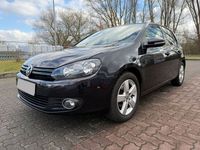 Gebraucht VW Golf VI Team 105 PS (77 kW) 2011 Schwarz Kleinwagen