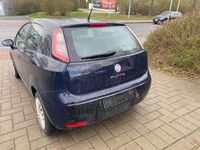 Gebraucht Fiat Punto 69 PS (50 kW) 2011 (blu suggestivo) Kleinwagen