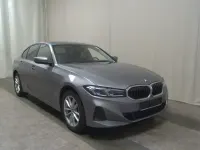 Gebraucht BMW 318 Sport Line 156 PS (114 kW) 2024 Skyscraper grau metallic (metallic) Limousine