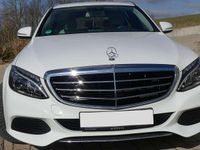 Gebraucht Mercedes 220 170 PS (125 kW) 2015 Weiß Kombi