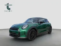 Gebraucht Mini Cooper Classic 136 PS (100 kW) 2023 Grün Kleinwagen