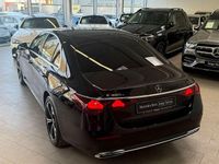 Gebraucht Mercedes E300 Avantgarde 313 PS (230 kW) 2024 Schwarz Limousine