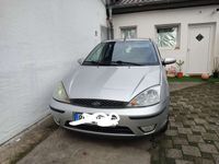 gebraucht Ford Focus focus1.6 .2004 .156000km.900€