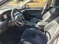 Gebraucht VW Passat Elegance 190 PS (139 kW) 2020 Silber Kombi