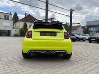 Gebraucht Abarth 500C Scorpionissima 113 kW (154 PS) 2023 Acid green grün metallic Cabrio