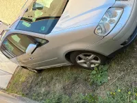 Gebraucht VW Touran 140 PS (102 kW) 2004 Silber Van / Kleinbus