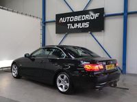 Gebraucht BMW 325 Cabriolet Executive 218 PS (160 kW) 2010 Schwarz Cabrio