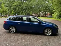 Gebraucht Peugeot 308 Allure 131 PS (96 kW) 2018 Blau Kombi