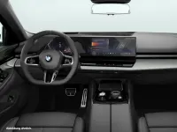 Gebraucht BMW 540 Sport Line 286 PS (210 kW) 2025 Schwarz Kombi