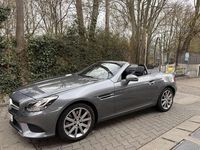 Gebraucht Mercedes SLC200 184 PS (135 kW) 2017 Grau Cabrio