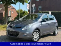 Gebraucht Hyundai i20 Classic 77 PS (56 kW) 2011 Grau Kleinwagen