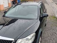 Gebraucht Skoda Octavia 140 PS (102 kW) 2011 Schwarz Kombi