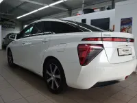 Gebraucht Toyota Mirai 154 PS (113 kW) 2019 Weiß Limousine