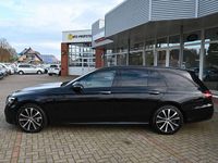Gebraucht Mercedes E300 AMG 306 PS (225 kW) 2022 Schwarz Kombi