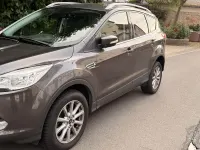 Gebraucht Ford Kuga Titanium 150 PS (110 kW) 2016 Grau SUV
