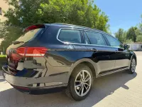 Gebraucht VW Passat Comfortline 150 PS (110 kW) 2018 Schwarz Kombi
