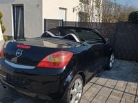 Gebraucht Opel Tigra Enjoy 125 PS (91 kW) 2005 Schwarz Cabrio
