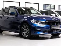 Gebraucht BMW 330 Sport Line 286 PS (210 kW) 2022 Blau Limousine