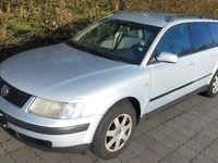 Gebraucht VW Passat 115 PS (84 kW) 2000 Silber Limousine