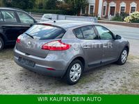 Używany Renault Mégane Dynamique 131 KM (96 kW) 2010 Szary Sedan/Limuzyna