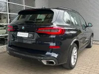 Gebraucht BMW X5 Efficient Dynamics 286 PS (210 kW) 2023 Carbonschwarz metallic SUV