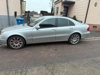 Gebraucht Mercedes E220 2003 Grau Limousine