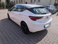 Gebraucht Opel Astra 110 PS (80 kW) 2017 Weiß Kleinwagen
