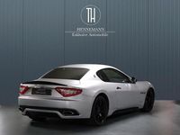Gebraucht Maserati Granturismo 441 PS (324 kW) 2011 Silber metallic Coupé
