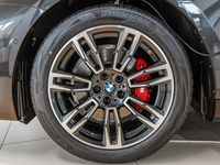 Gebraucht BMW 520 M Sport 197 PS (144 kW) 2026 Grau Kombi