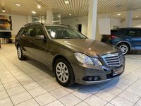 Gebraucht Mercedes E220 170 PS (125 kW) 2010 Grau Limousine