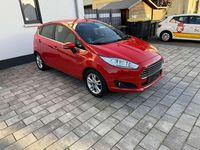 Gebraucht Ford Fiesta Titanium 101 PS (74 kW) 2016 Rot Limousine