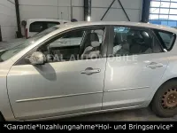 Używany Mazda 3 Comfort 84 KM (61 kW) 2004 Srebrny Sedan/Limuzyna