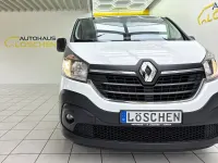 Gebraucht Renault Trafic Komfort 145 PS (106 kW) 2021 Gletscherweiß uni Van / Kleinbus
