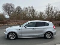 Gebraucht BMW 118 129 PS (94 kW) 2005 Silber Kleinwagen
