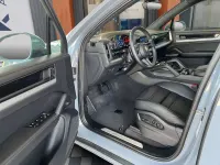 Gebraucht Porsche Cayenne Sport 470 PS (345 kW) 2024 Grau SUV