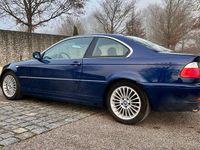 Gebraucht BMW 325 Basis 192 PS (141 kW) 2003 Blau Coupé