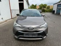 Gebraucht Toyota Avensis Executive 147 PS (108 kW) 2017 Kombi