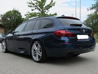 gebraucht BMW 525 d xDrive Touring M-Paket AHK LED StHz Pano