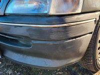 Gebraucht Ford Escort 90 PS (66 kW) 1993 Silber Limousine