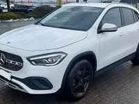 Gebraucht Mercedes GLA200 163 PS (119 kW) 2021 Weiß SUV