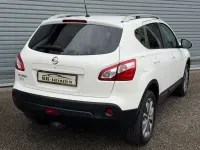 Gebraucht Nissan Qashqai Tekna 141 PS (103 kW) 2013 White (s) SUV