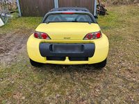 Gebraucht Smart Roadster 62 PS (45 kW) 2004 Gelb Cabrio